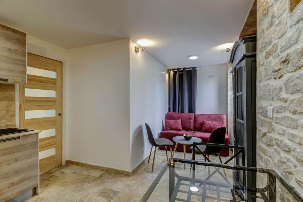 La Cachette - Topdestination-Dijon - Centre Ville - Classe 3 Etoiles Экстерьер фото